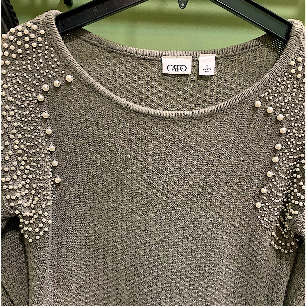 Army grey sweater with art decor pearls on sleeves